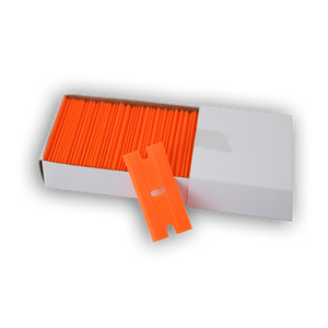 Plastic scraper 